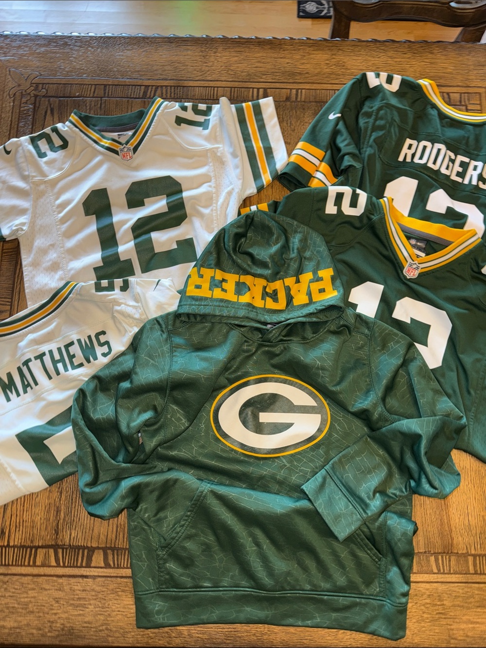 Nike Green Bay Packers Kids NFL Team Jerseys (4) and Hoodie lot